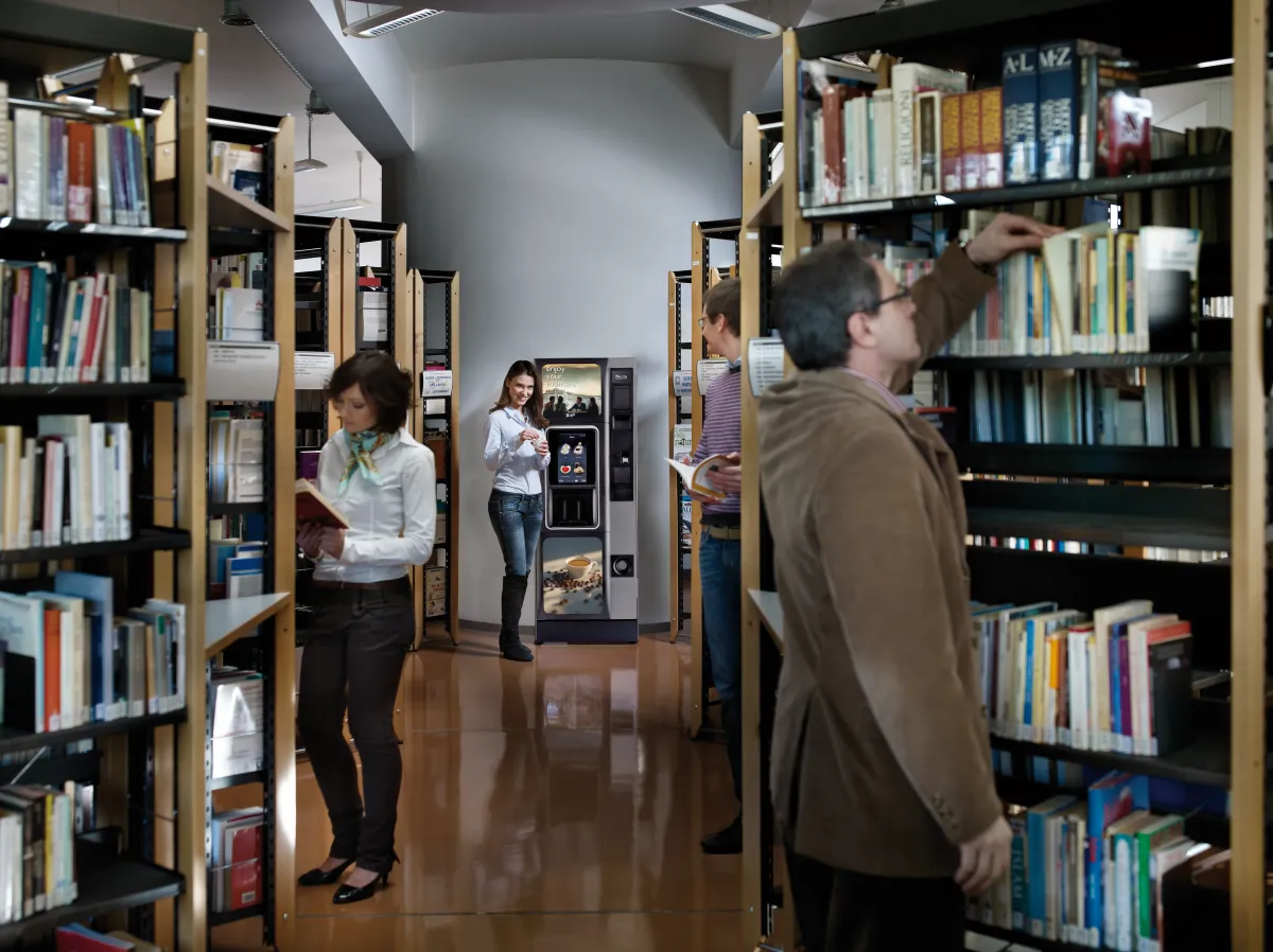 Distribuitor Automat Necta Barista 500 Touch Espresso 7